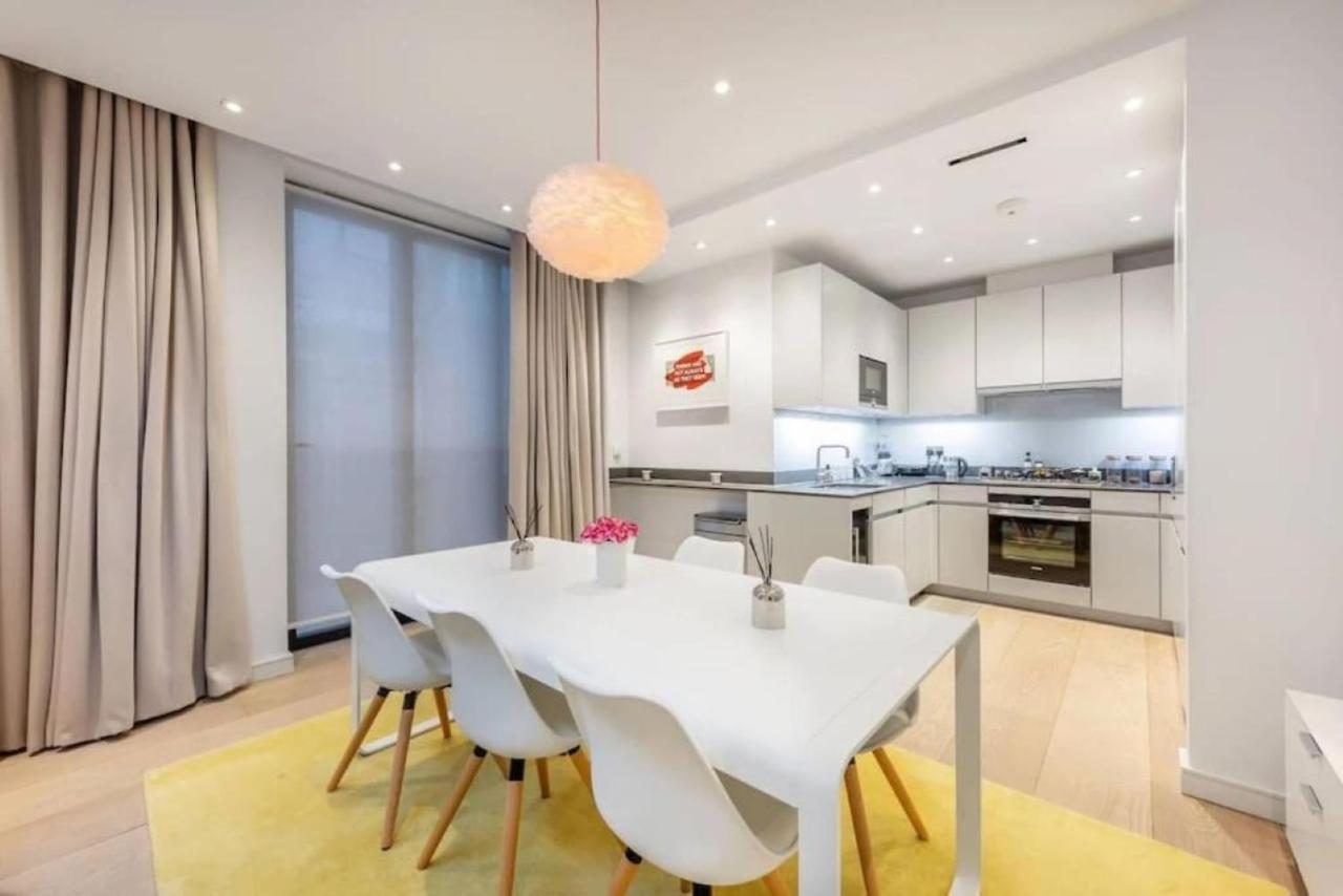 Posh 3 Bedroom Flat With Terrace And Indoor Fireplace In Mayfair, Near Hyde Park London Bagian luar foto